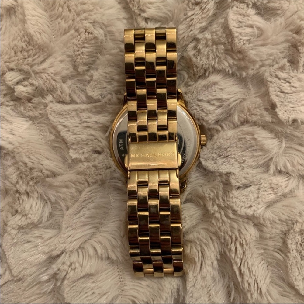 Michael Kors Crystal Watch - Picture 3 of 3